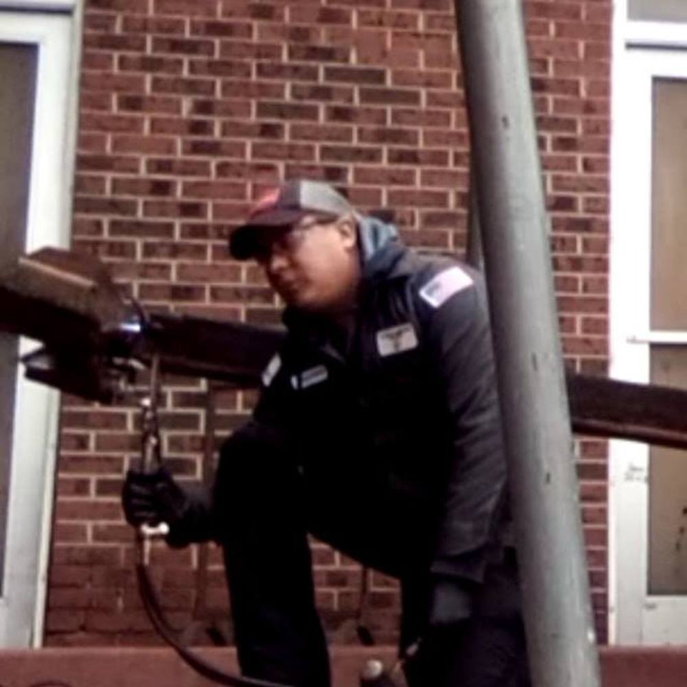 Meet your Posher, Tony